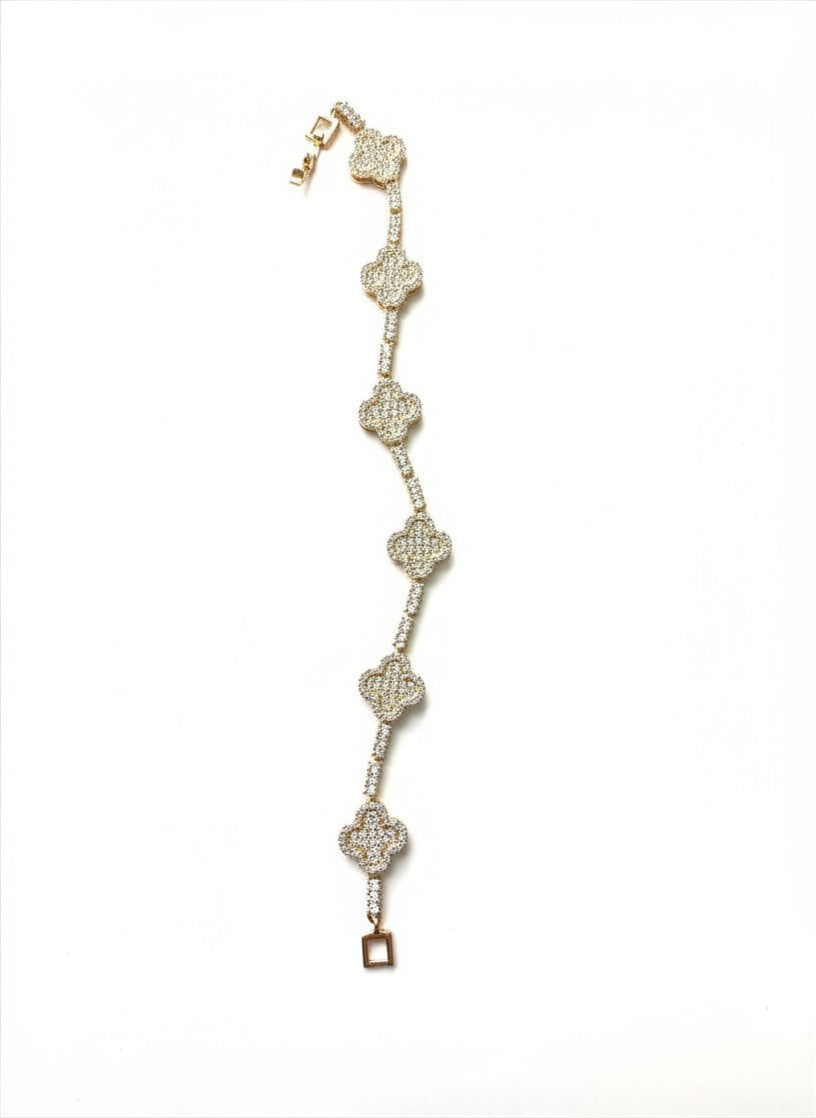 Lucky Flower Bracelet